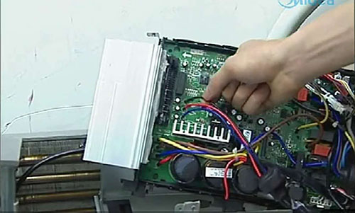 北辰美的空调电话是多少